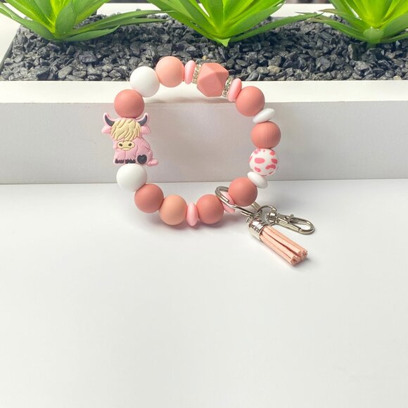 Highland Cow Silicone Bead Keychain - Picture 3 of 4